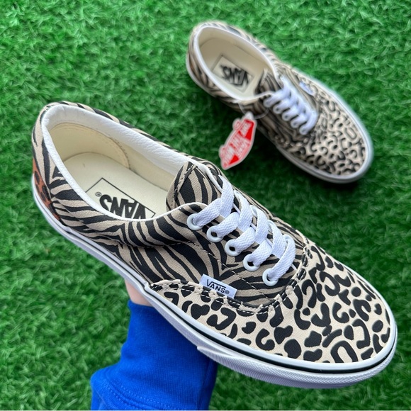 Vans Shoes - Vans Era Safari Multi Sand Shell True White